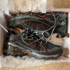 Men’s size 12 La Sportiva wildcat goretex shoes new